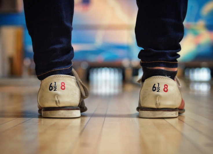 Bowling schoenen benjamin faust Pm0rag LT Pq Y unsplash