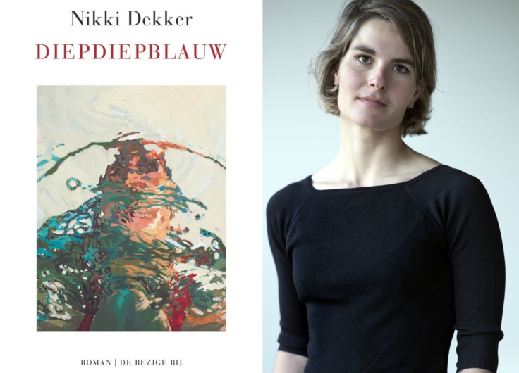 Nikki Dekker met diepdiepblauw