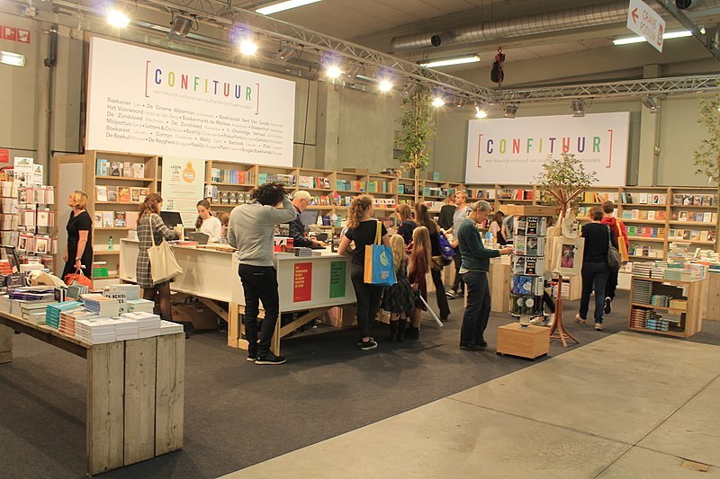 800px BOEKENBEURS ANTWERPEN 2017 12