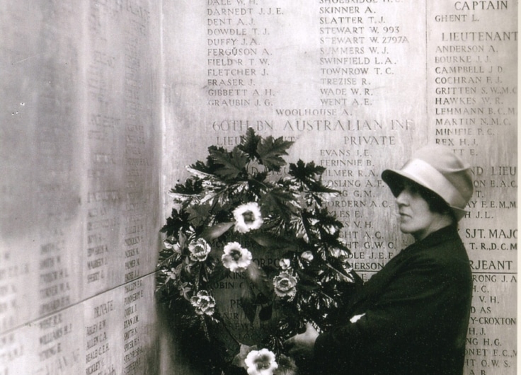 Menin Gate_Widow