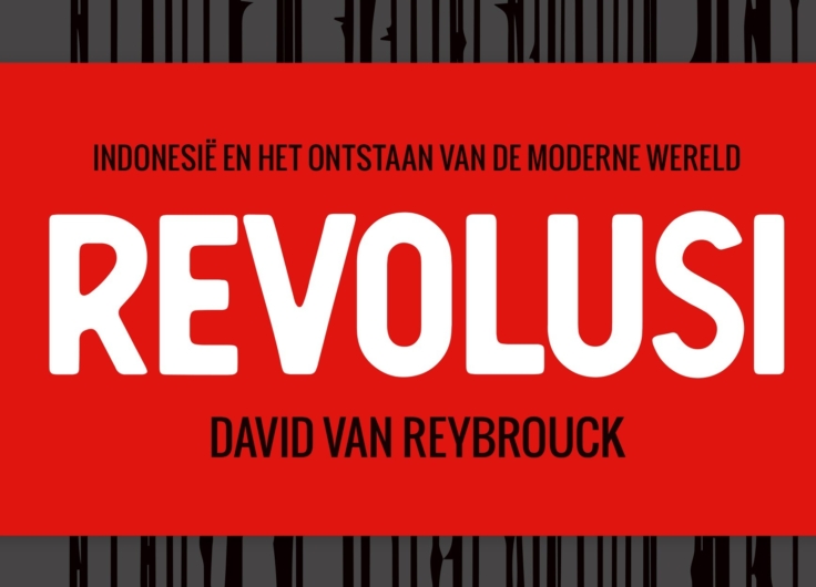 Revolusi titel