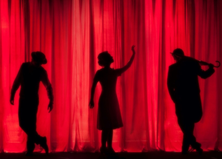 Theater silhouetten aangepast